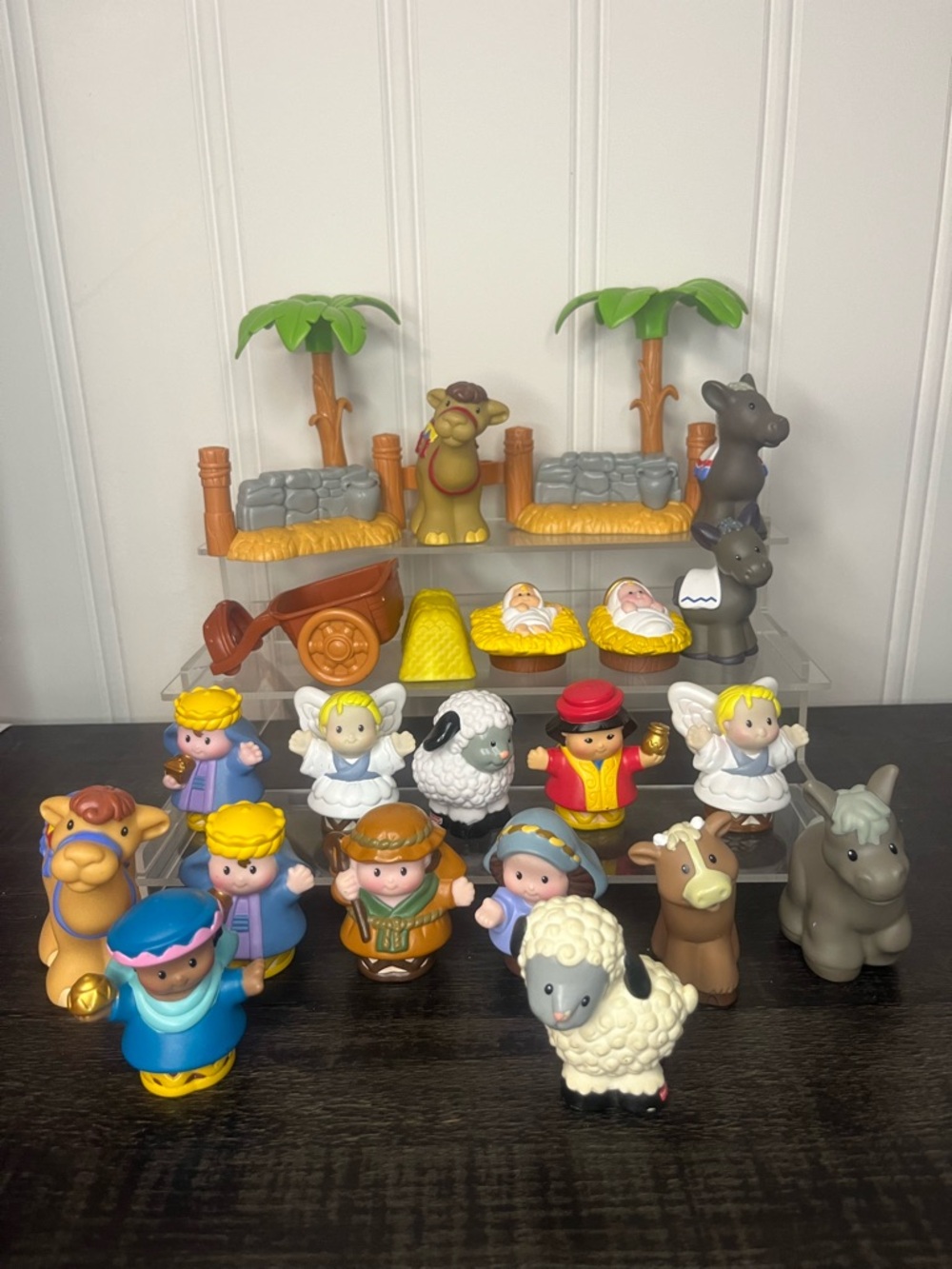 Little people nativity figures and accessories